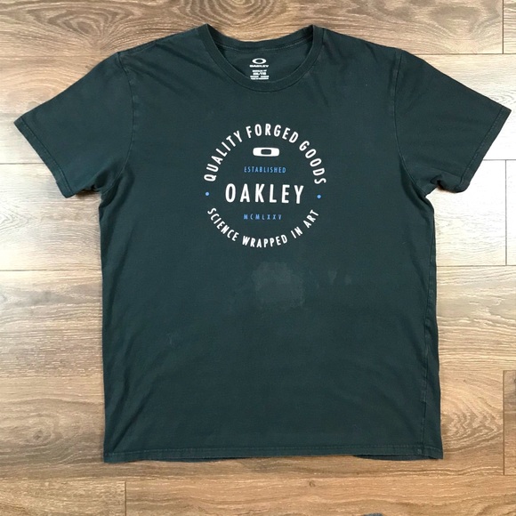 Oakley Other - Oakley Men’s Regular Fit XXL Black T-Shirt